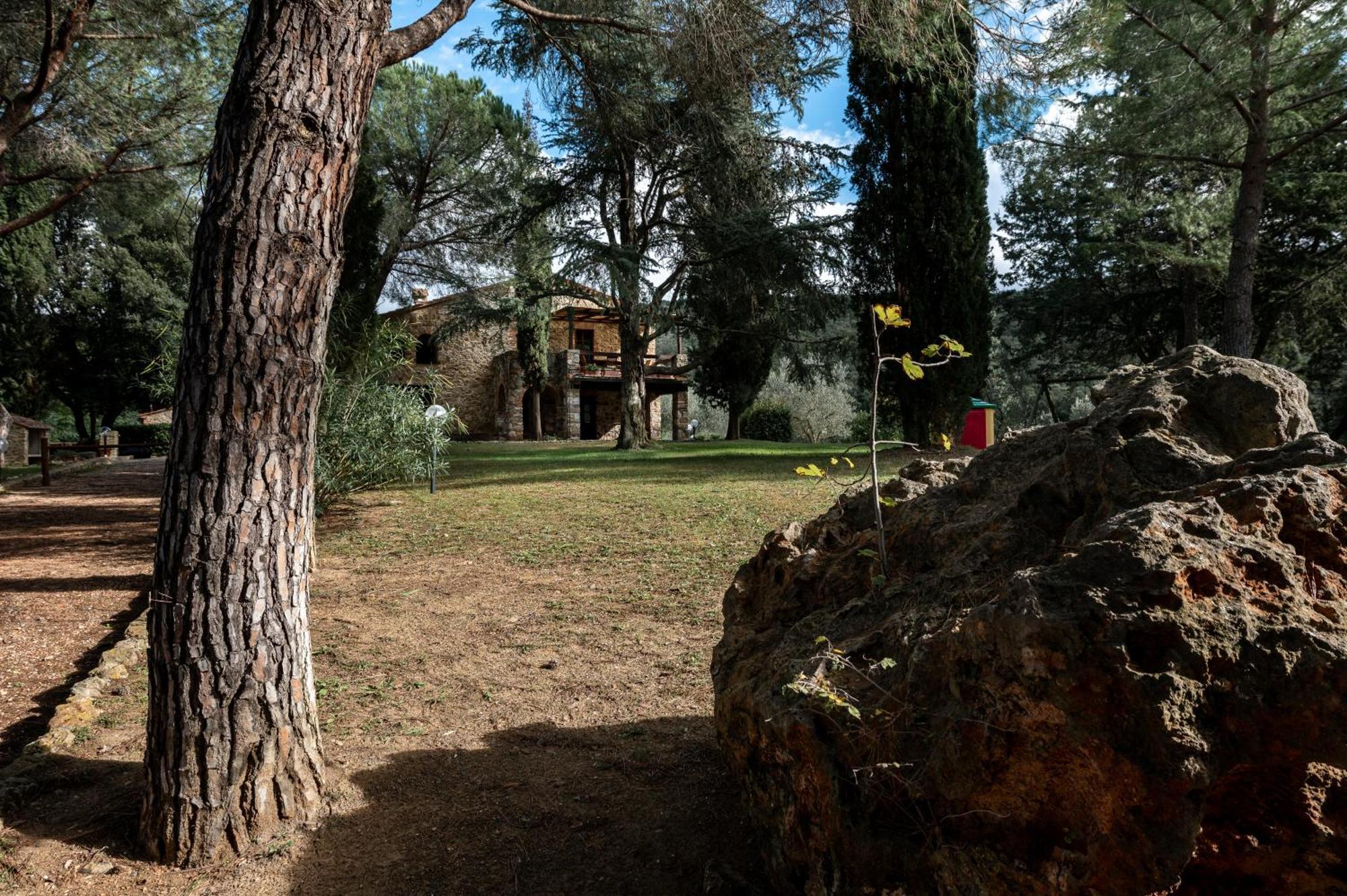 Tenuta Aronne マッサ・マリッティマ エクステリア 写真